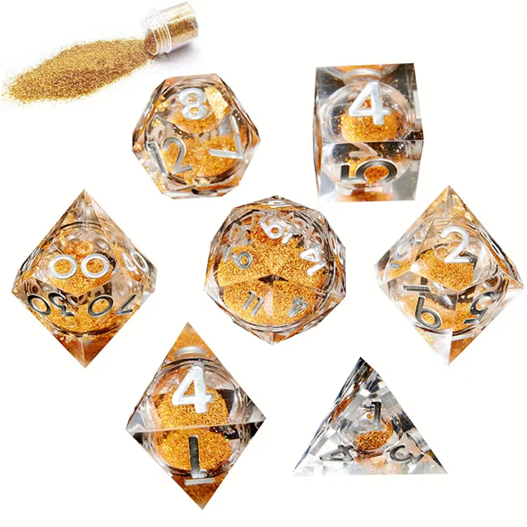 D&D Dice Set Sharp Edge Liquid Core - All that Gillters is Gold (Silver)