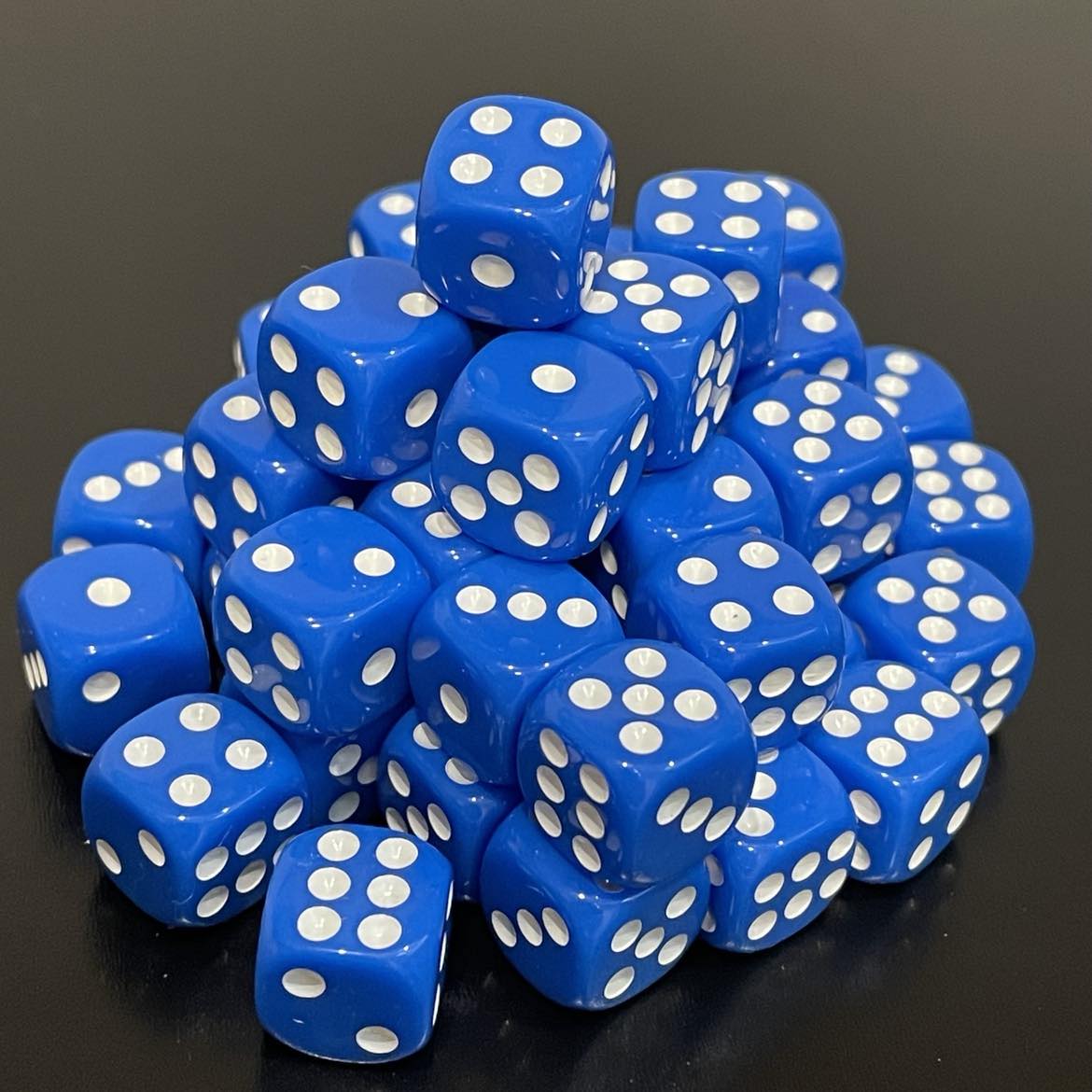 12mm Dice Blue (48)