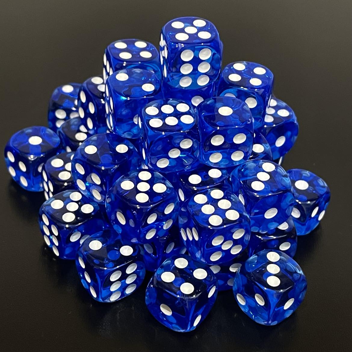 12mm Dice Transparent Blue (48)