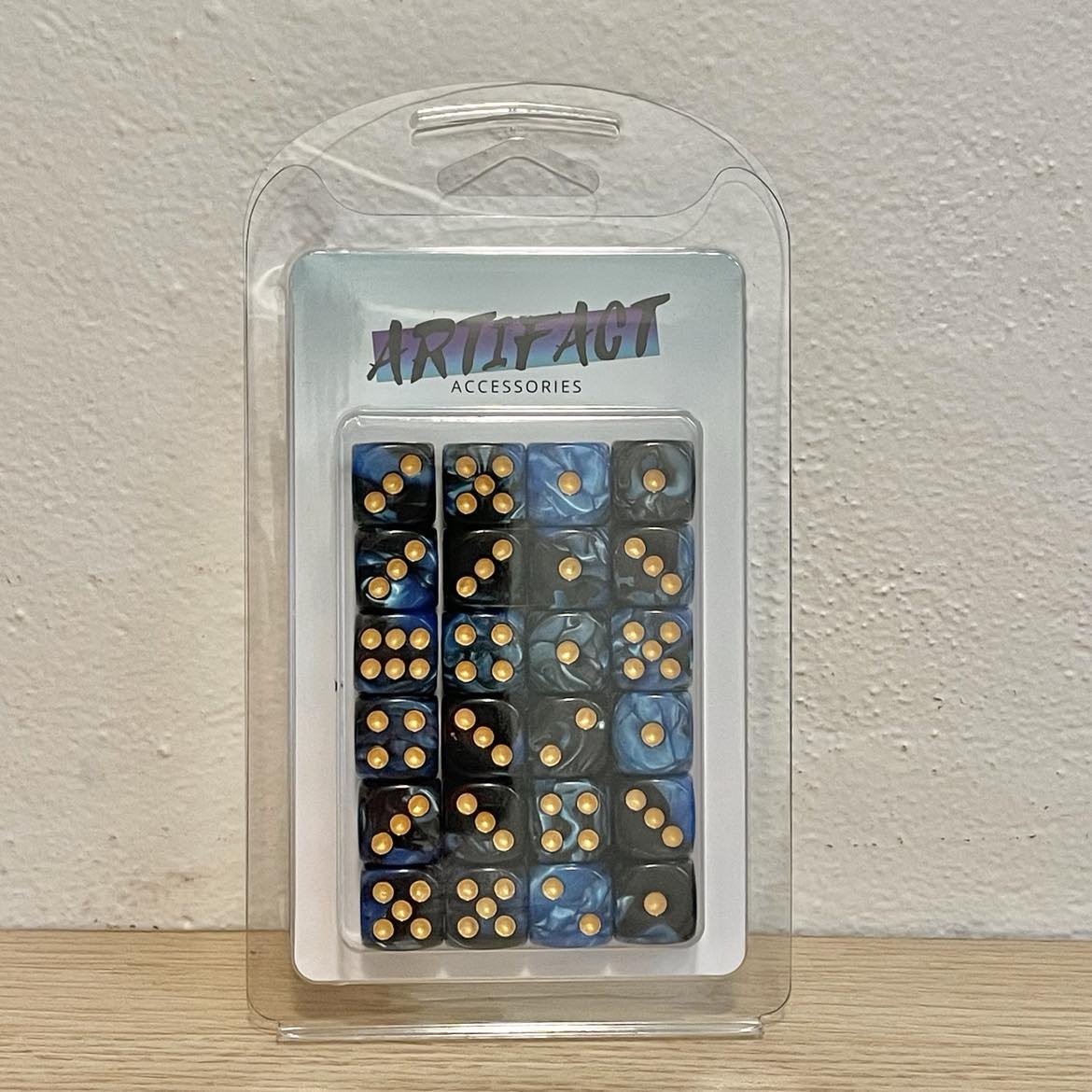 16mm Dice Pearl Black-Blue (Gold pips)