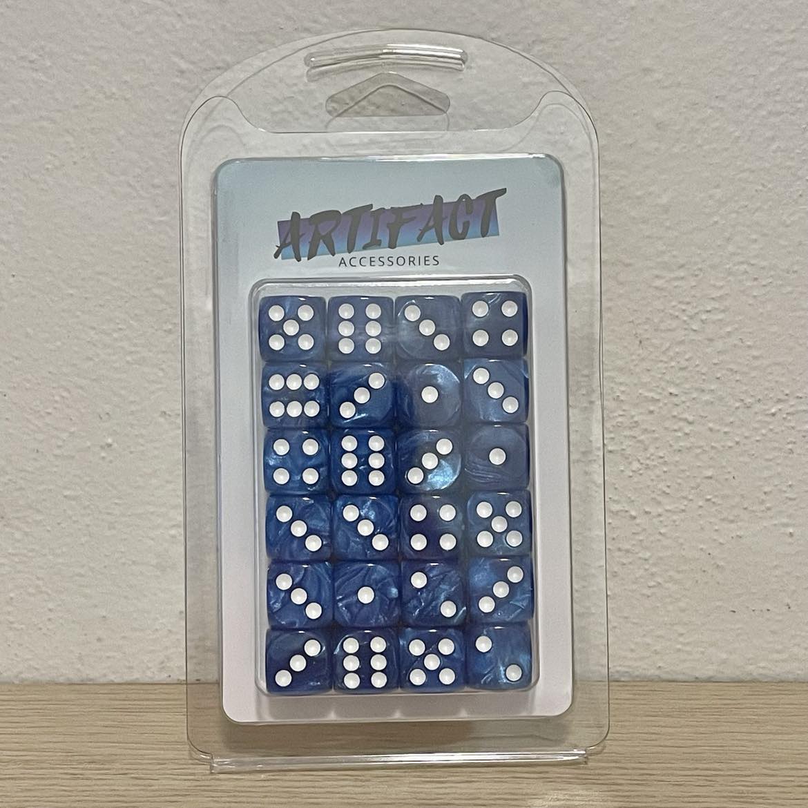 16mm Dice Pearl Blue (White pips)