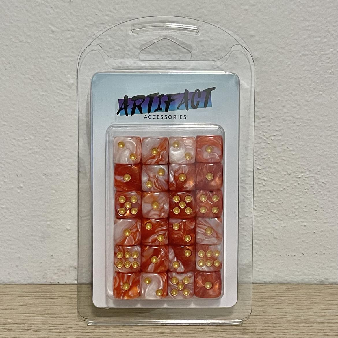 16mm Dice Pearl Red-White (Gold pips)