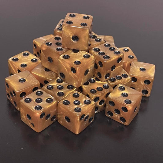 16mm Dice Square Pearl Gold (Black Pips)