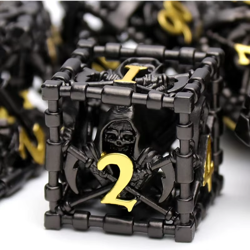 D&D Dice Set Metal Reaper - Black (Gold)