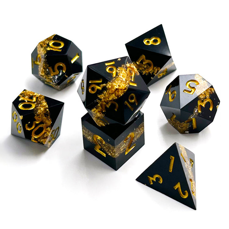 D&D Dice Set Sharp Edge - Black with Gold seam (Gold)