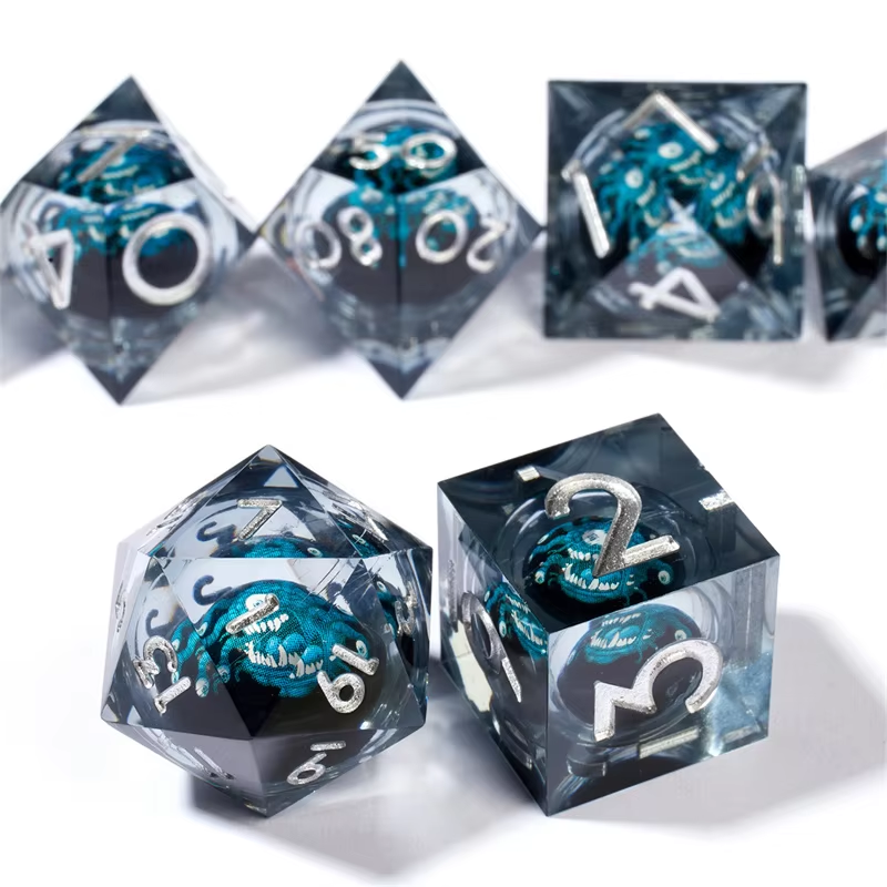 D&D Dice Set Sharp Edge Liquid Core - Smoky Blue Beholder (Silver)