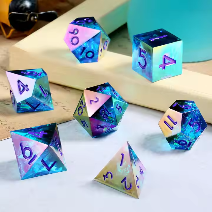 D&D Dice Set Sharp Edge - Colour Shift Blue (Purple)