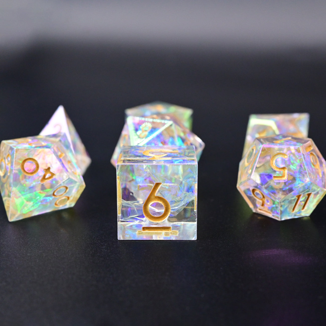 D&D Dice Set Sharp Edge - Colour Shift Clear (Gold)