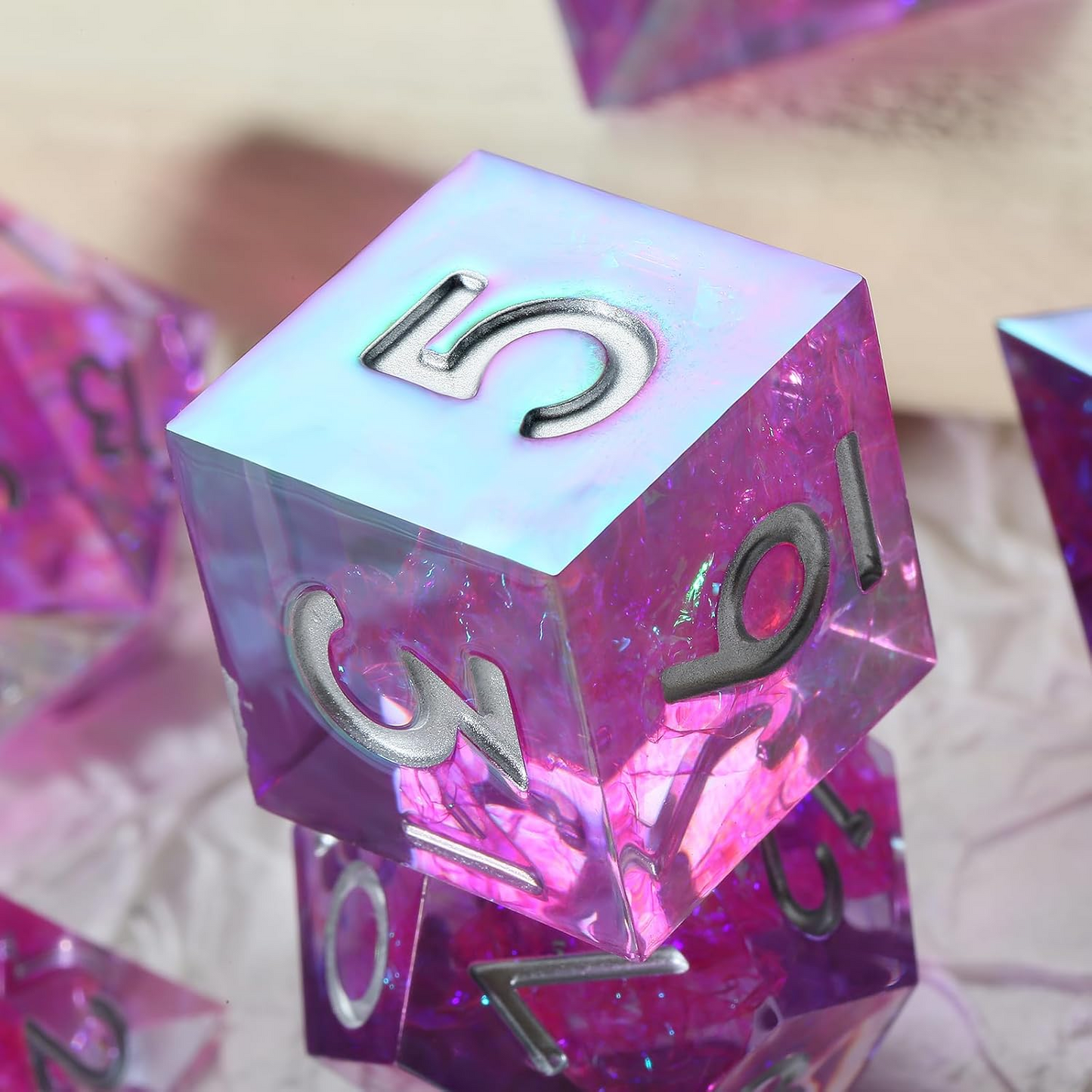 D&D Dice Set Sharp Edge - Colour Shift Pixie Purple (White)