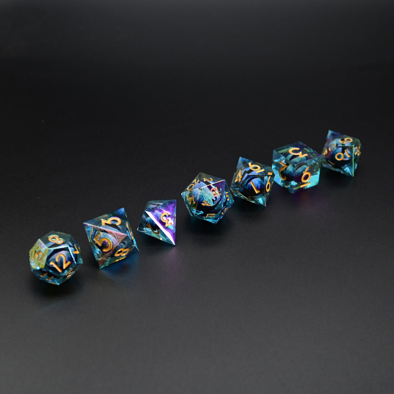 D&D Dice Set Sharp Edge Dragons Eye - Colour Shift Blue (Gold)