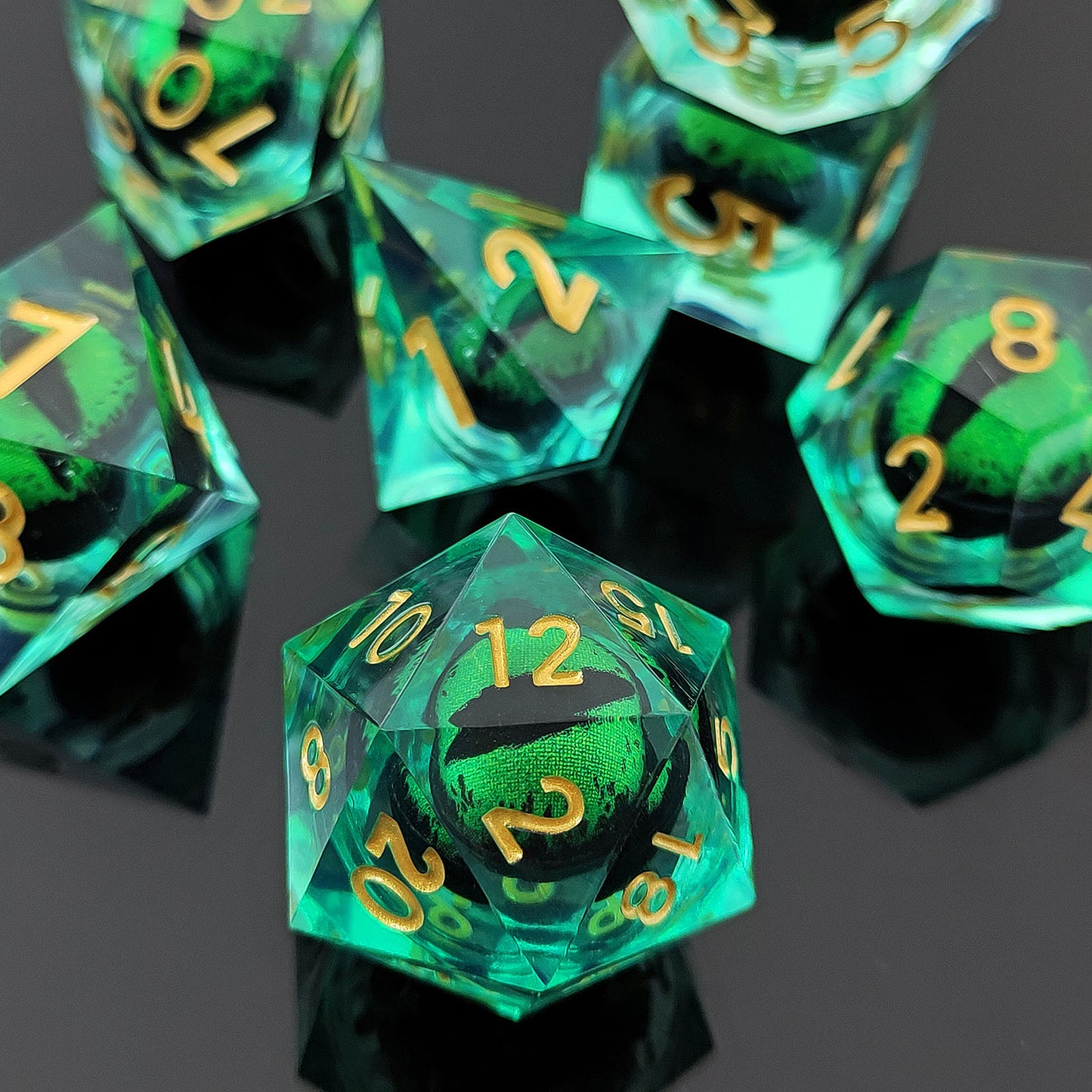 D&D Dice Set Sharp Edge Dragons Eye - Green (Gold)