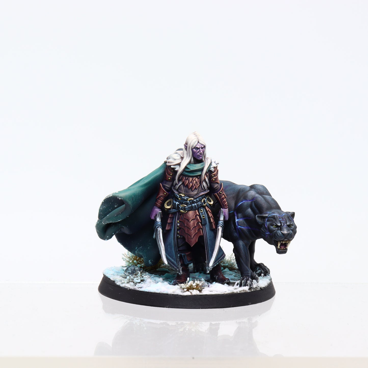 Drow Ranger & Panther D&D Miniature