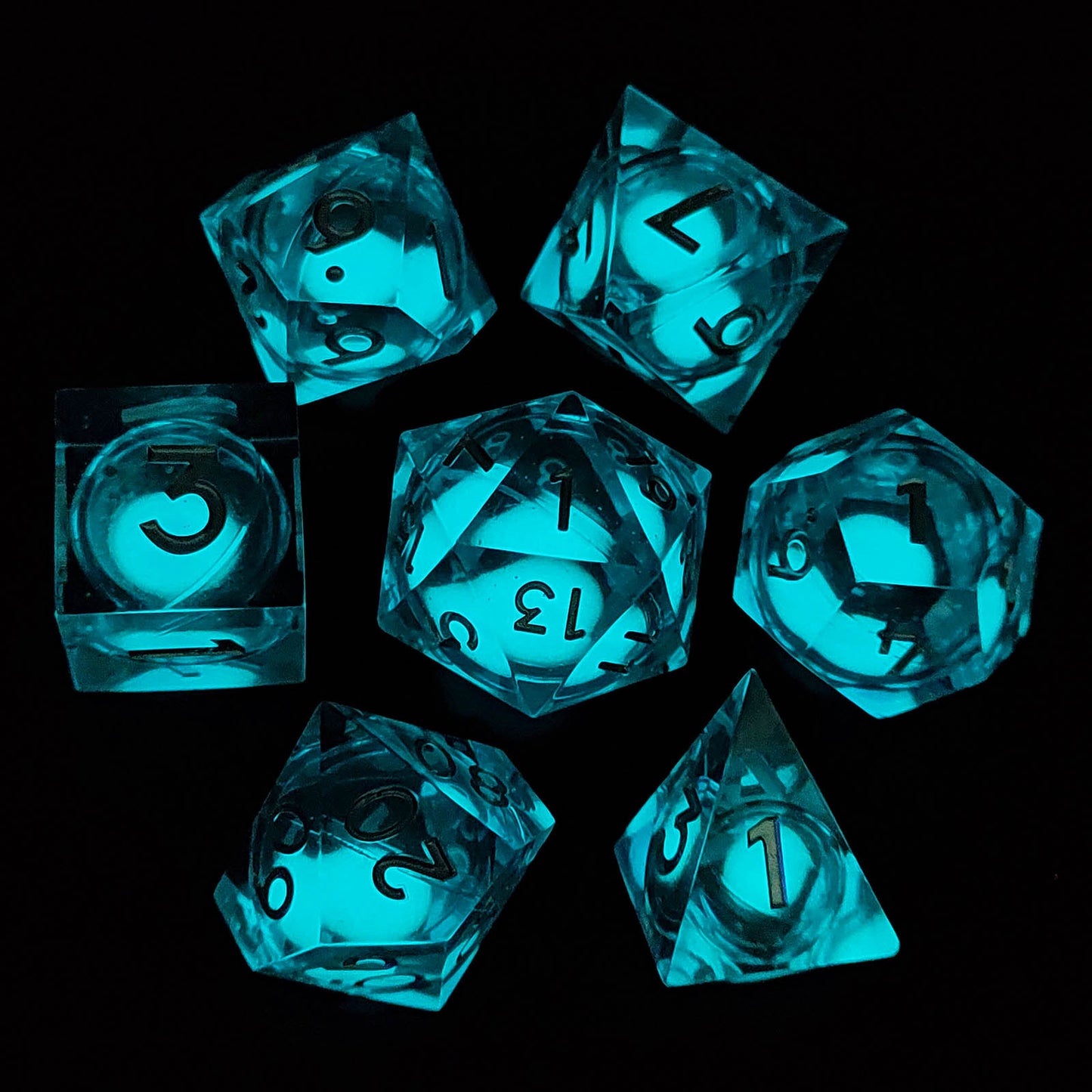 D&D Dice Set Sharp Edge Liquid Core - Glow Blue (Silver)