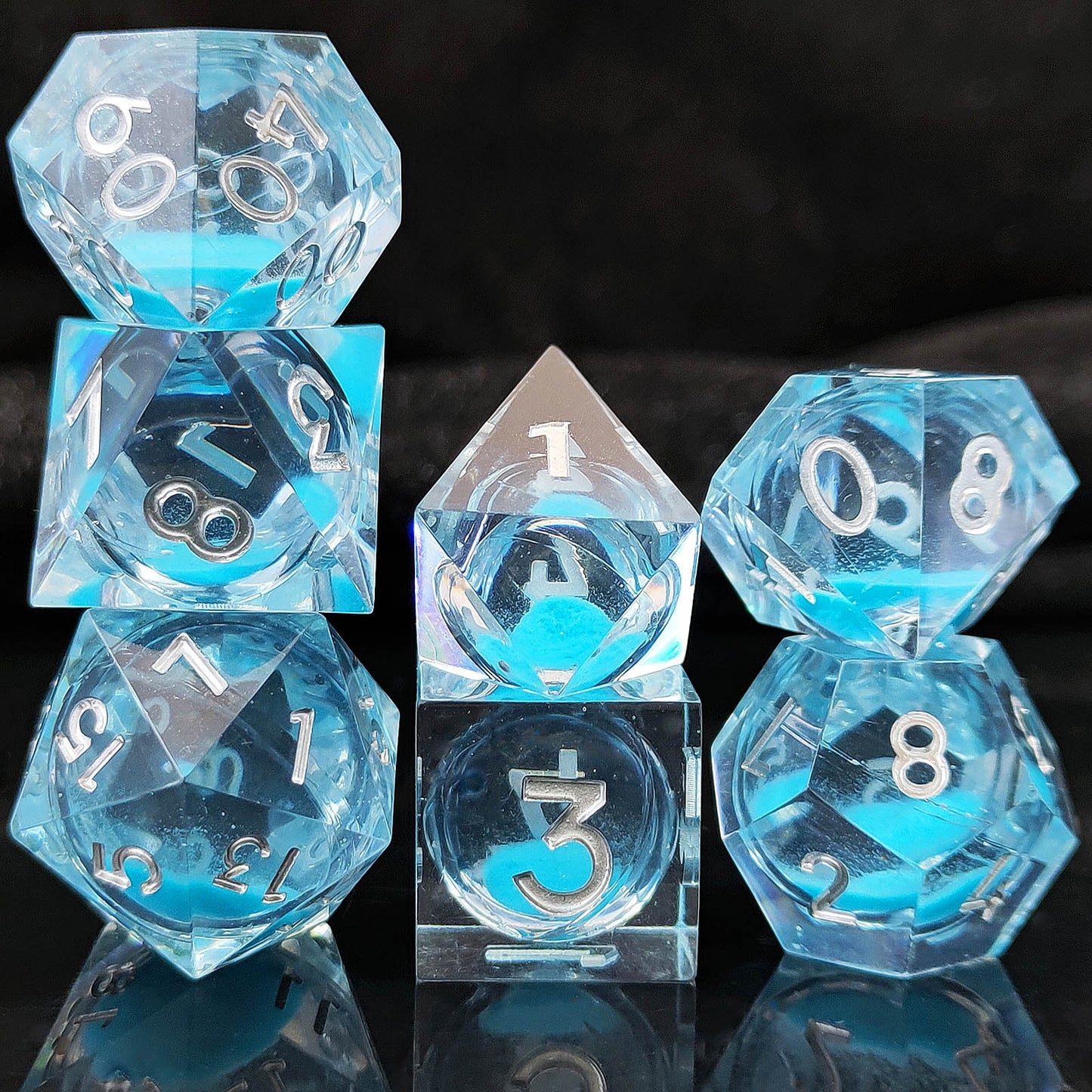 D&D Dice Set Sharp Edge Liquid Core - Glow Blue (Silver)