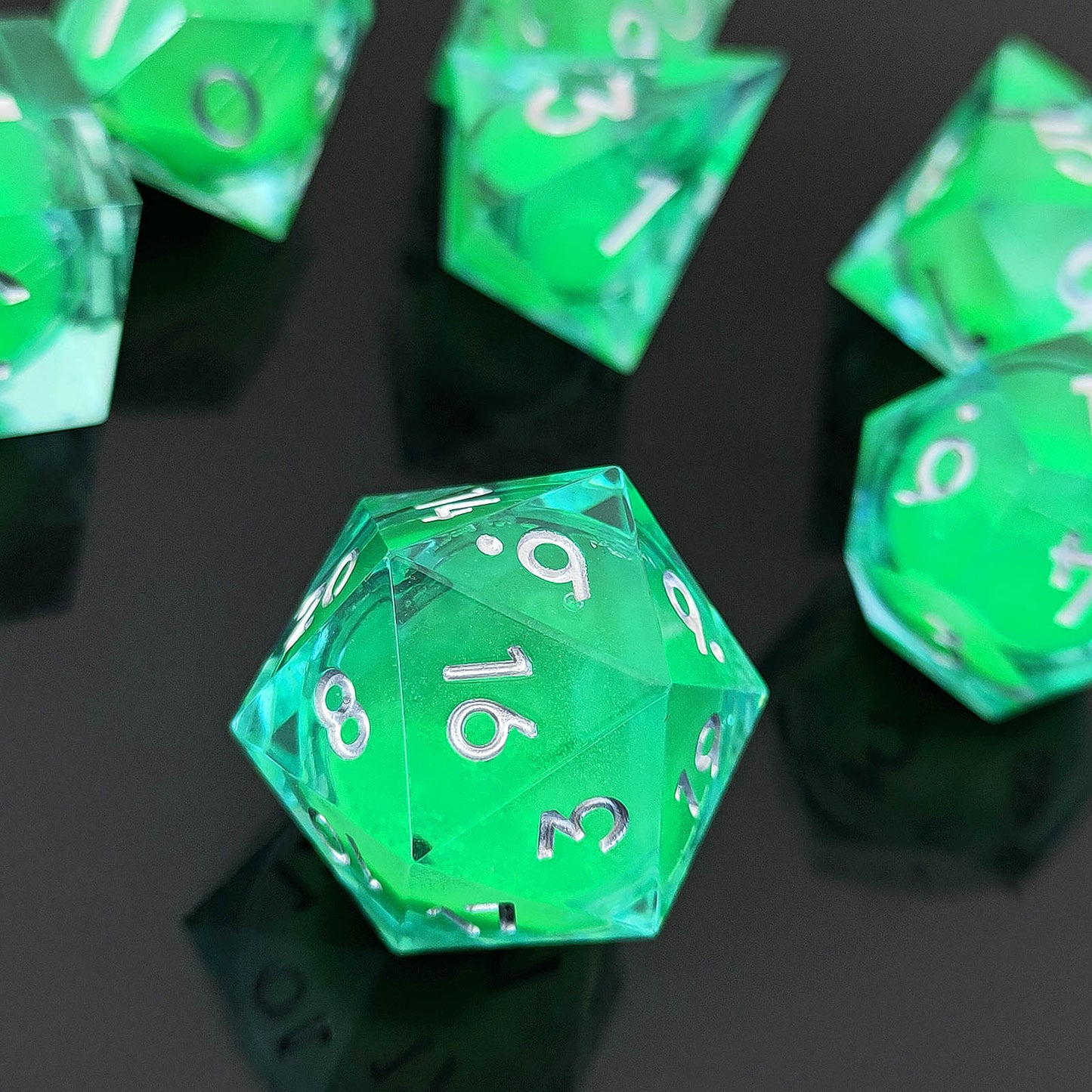 D&D Dice Set Sharp Edge Liquid Core - Glow Green (Silver)