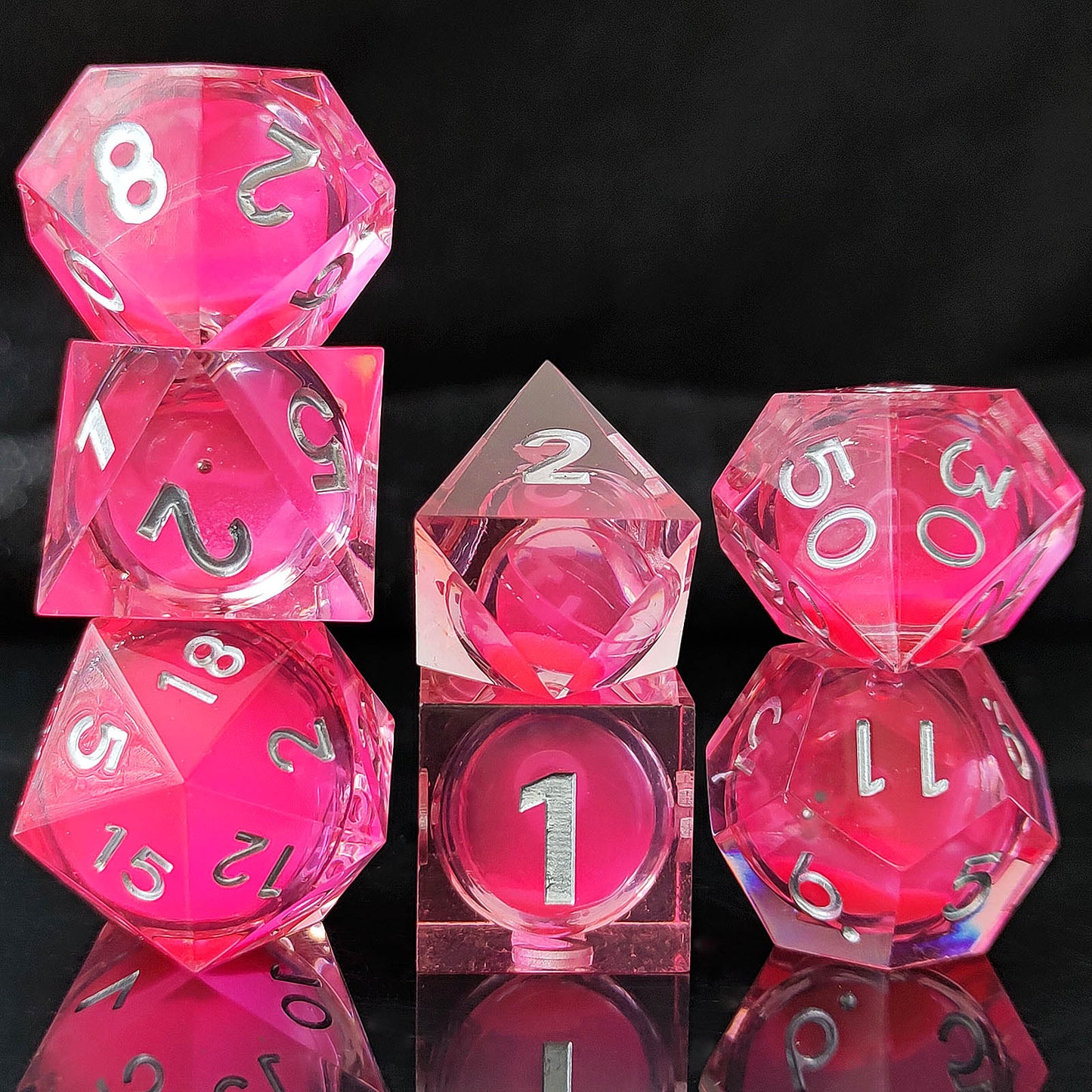 D&D Dice Set Sharp Edge Liquid Core - Glow Pink (Silver)
