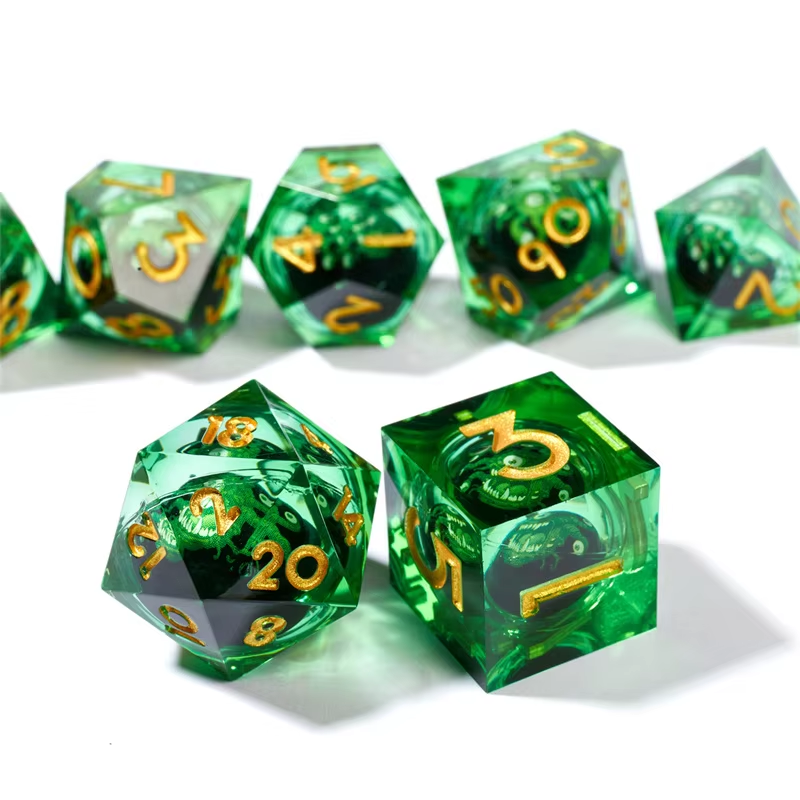 D&D Dice Set Sharp Edge Liquid Core - Green Beholder (Gold)