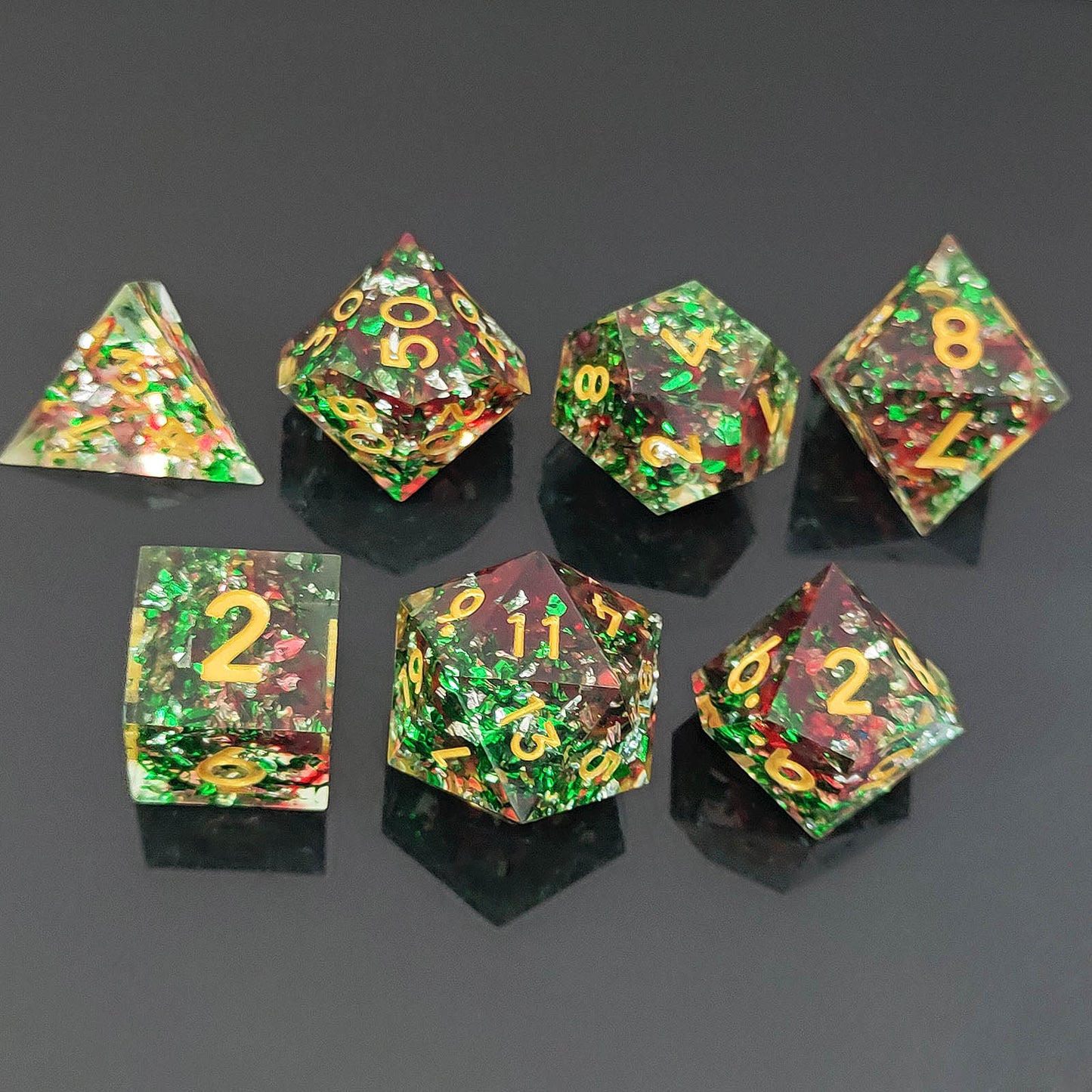 D&D Dice Set Sharp Edge - Holly Tree (Gold)
