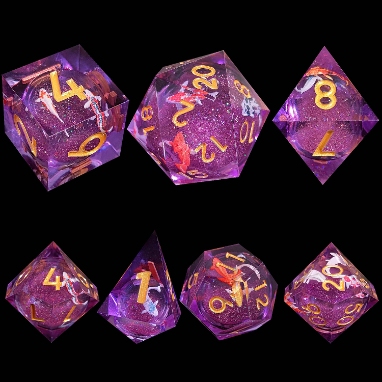 D&D Dice Set Sharp Edge Liquid Core with Koi fish - Purple (Gold)