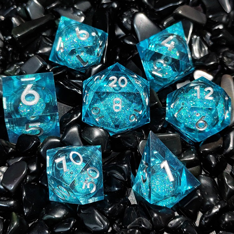 D&D Dice Set Sharp Edge Liquid Core - Pastel blue (Silver)