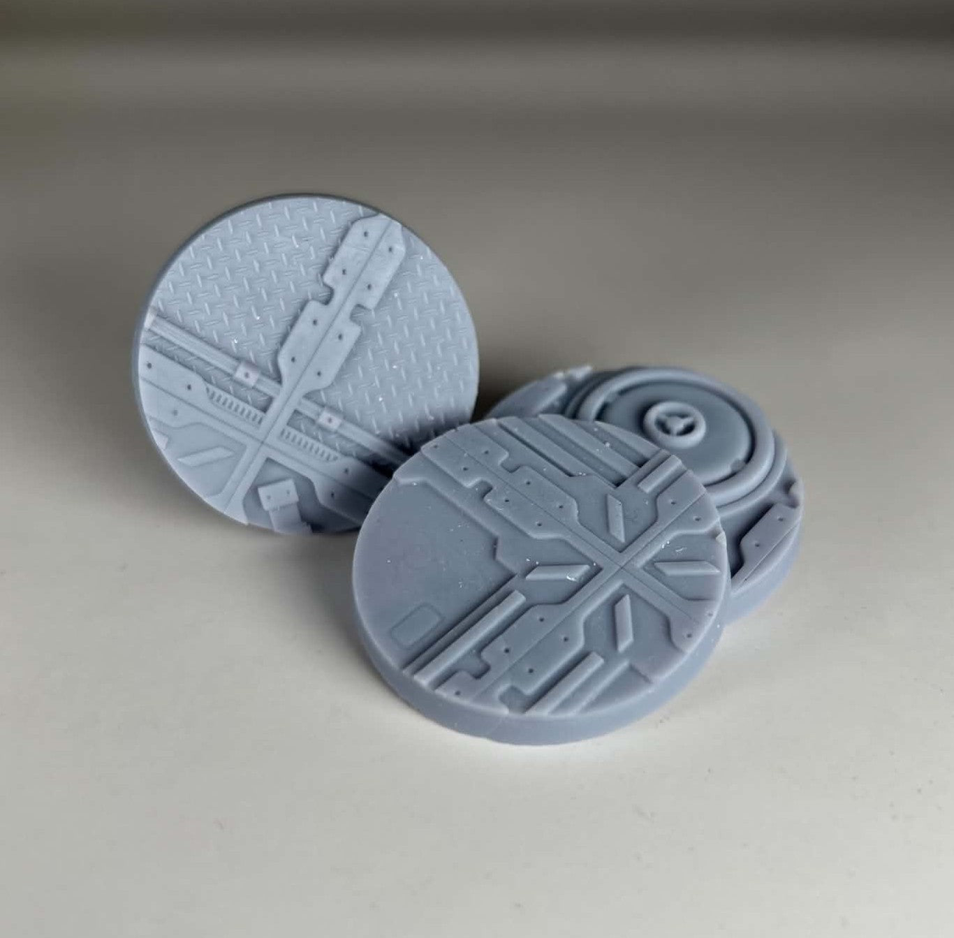 Scifi walkway bases 40mm (3)
