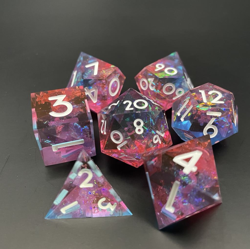 D&D Dice Set Sharp Edge - Bubblegum Blaze (White)