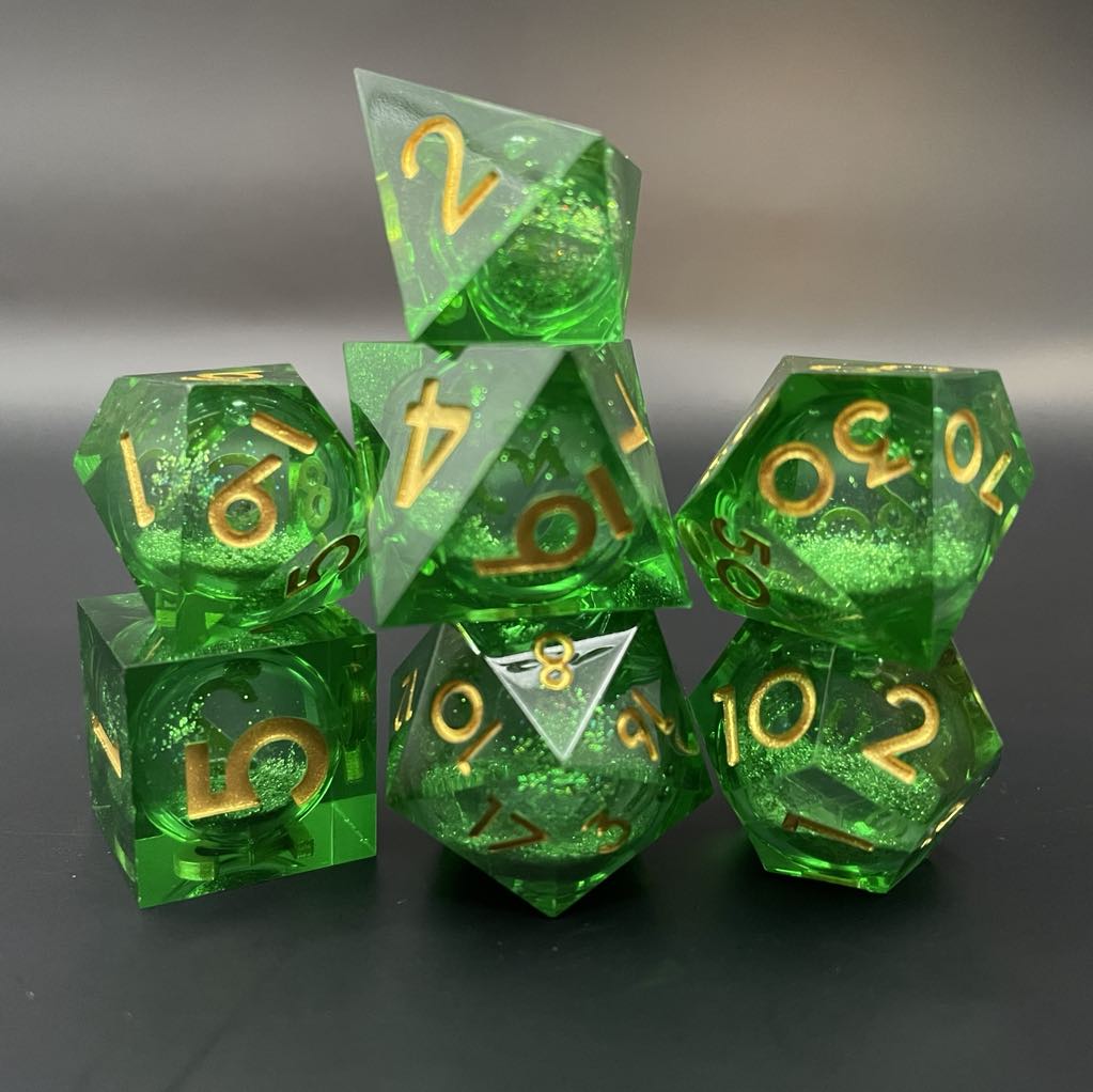 D&D Dice Set Sharp Edge Liquid Core - Emerald Green (Gold)