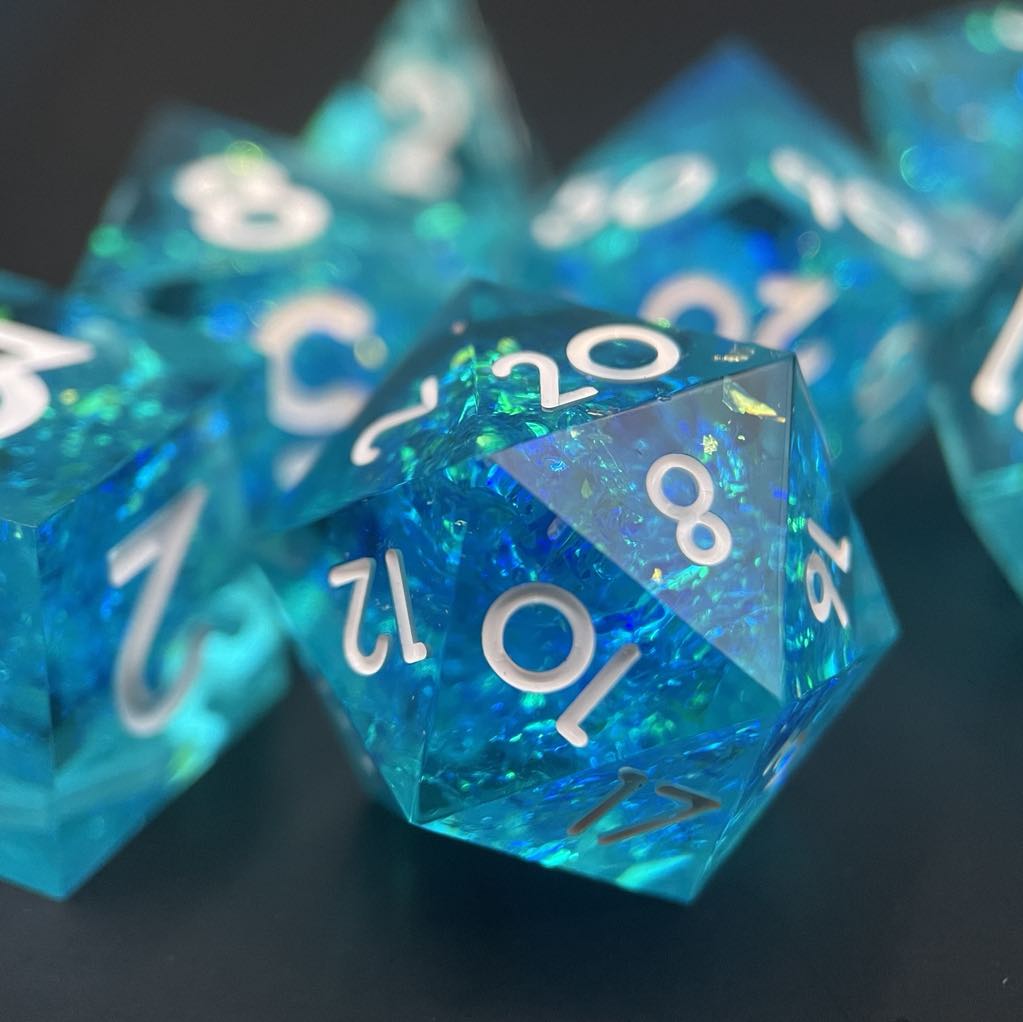 D&D Dice Set Sharp Edge - Underwater (White)