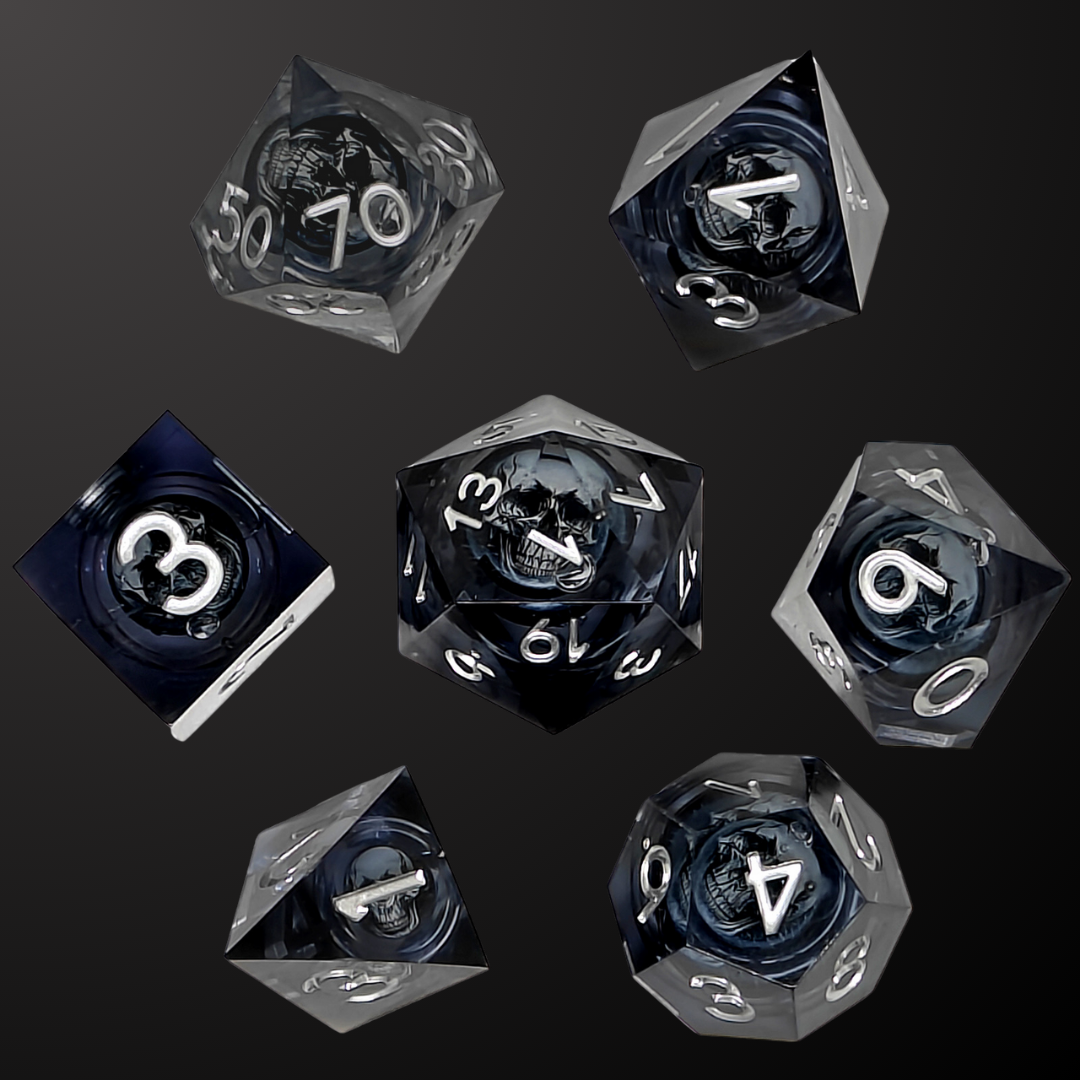 D&D Dice Set Sharp Edge - Black Skull (Silver)