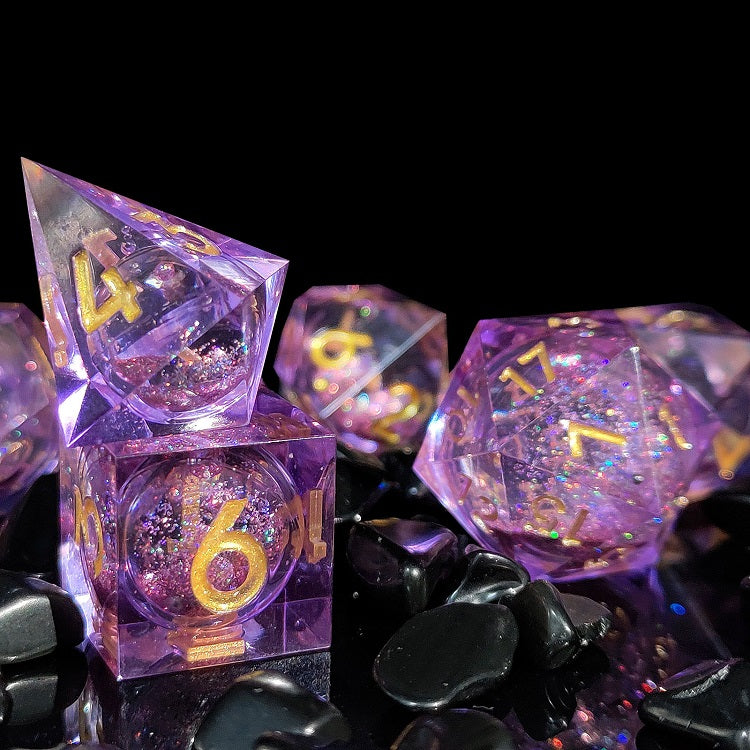 D&D Dice Set Sharp Edge Liquid Core - Violet (Gold)