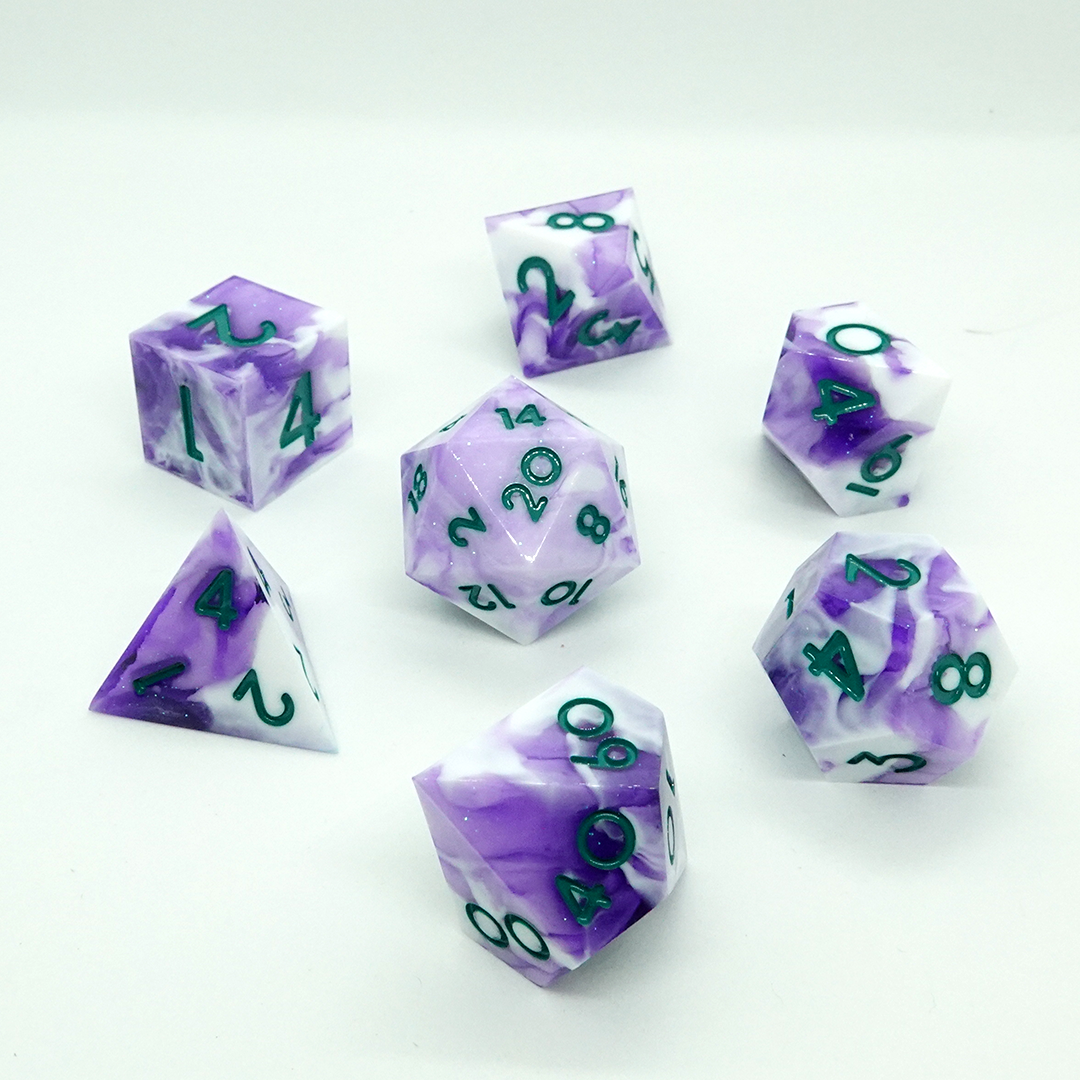 Violetta Sharp Resin Dice Set