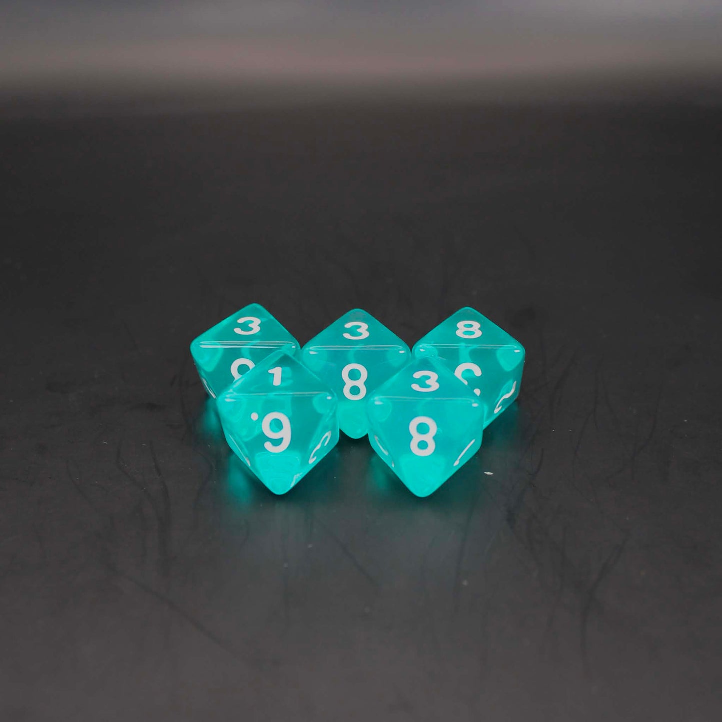 D8s (5) Transparent Turquoise dice