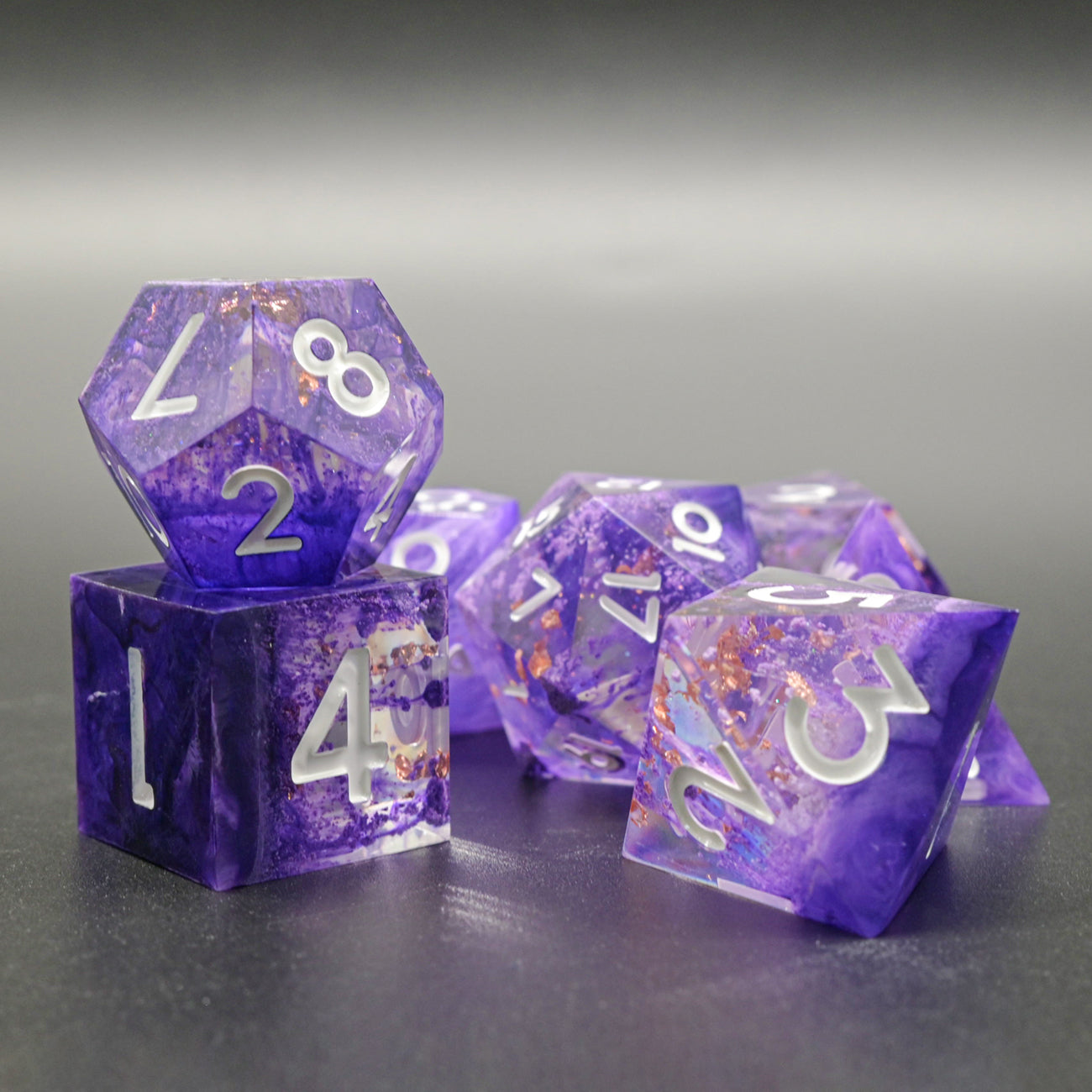 D&D Dice Set Sharp Edge - Sythetic Amethyst (White)