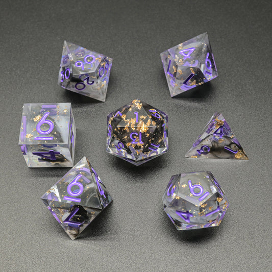 D&D Dice Set Sharp Edge - Apprentice black (Purple)
