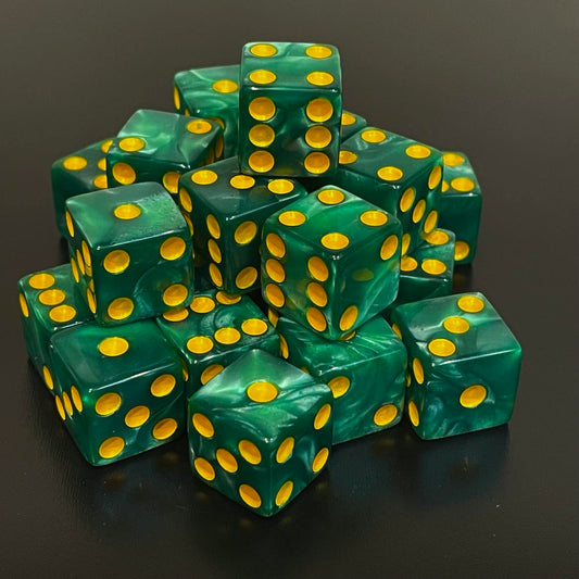 16mm Dice Square Pearl Green (Yellow Pips)