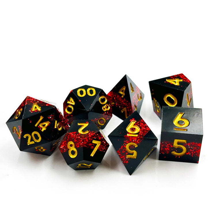 D&D Dice Set Sharp Edge - Black with Ruby seam (Gold)
