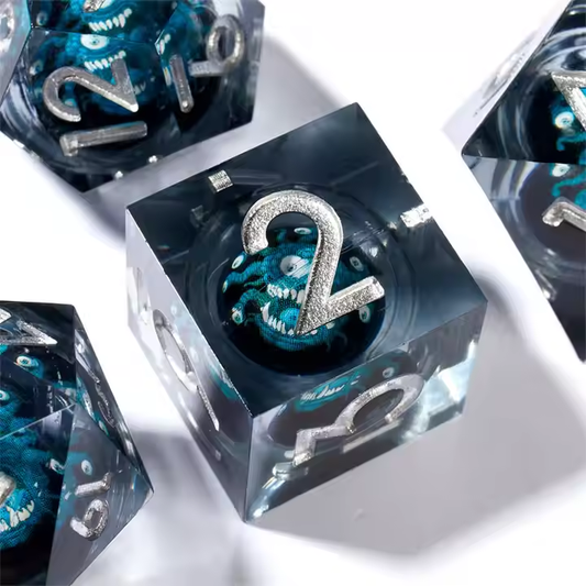D&D Dice Set Sharp Edge Liquid Core - Smoky Blue Beholder (Silver)
