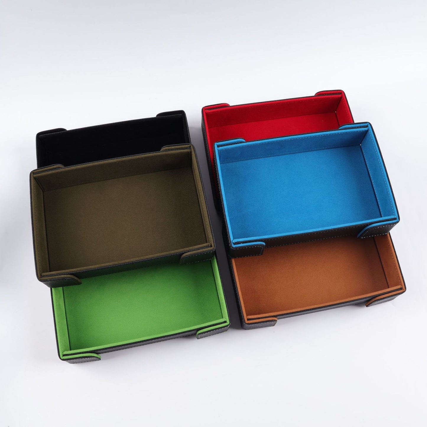 Black Folding Velvet Dice Tray (magnetised)  [Pre-Order mid-October]