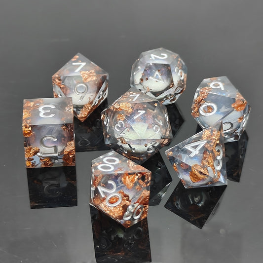 D&D Dice Set Sharp Edge Liquid Core - Overcast Sky Gold Fleck (Silver)