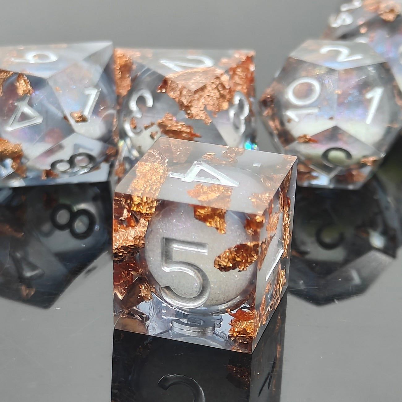 D&D Dice Set Sharp Edge Liquid Core - Overcast Sky Gold Fleck (Silver)