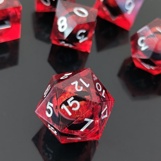 D&D Dice Set Sharp Edge Dragons Eye - Red Dragon (Silver)