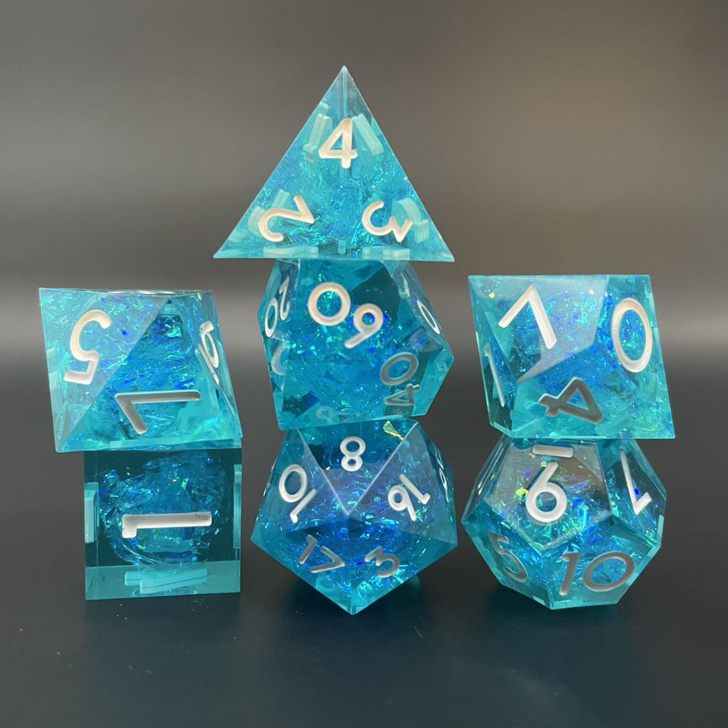D&D Dice Set Sharp Edge - Underwater (White)