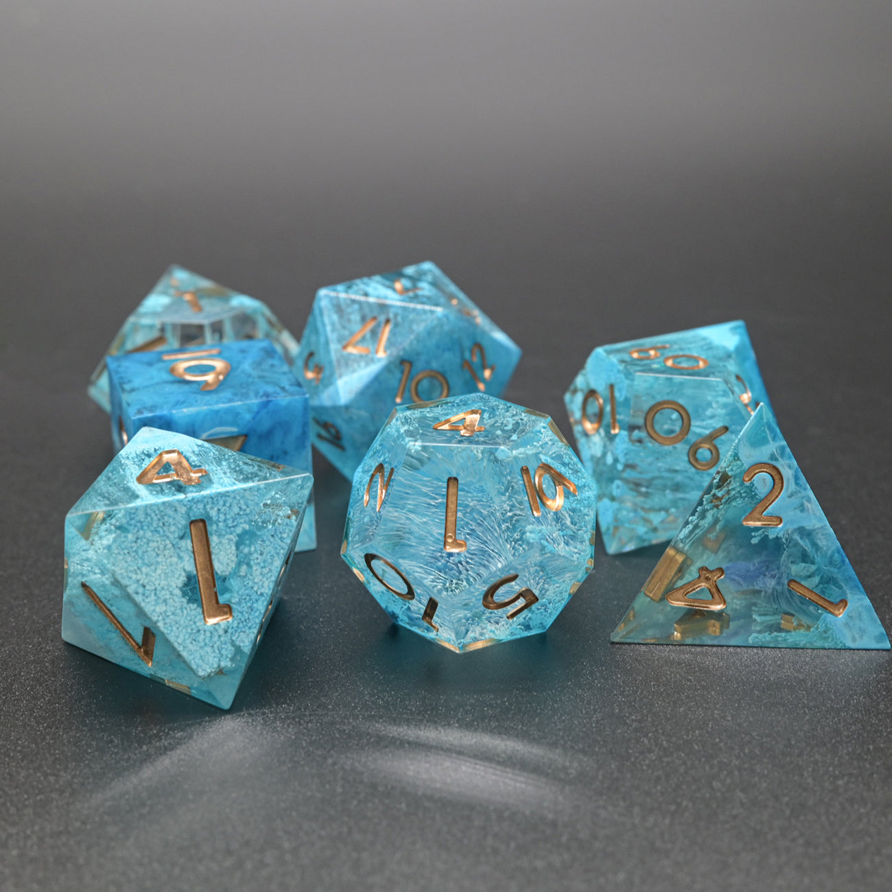 D&D Dice Set Sharp Edge - Snowstorm Blue (Gold)