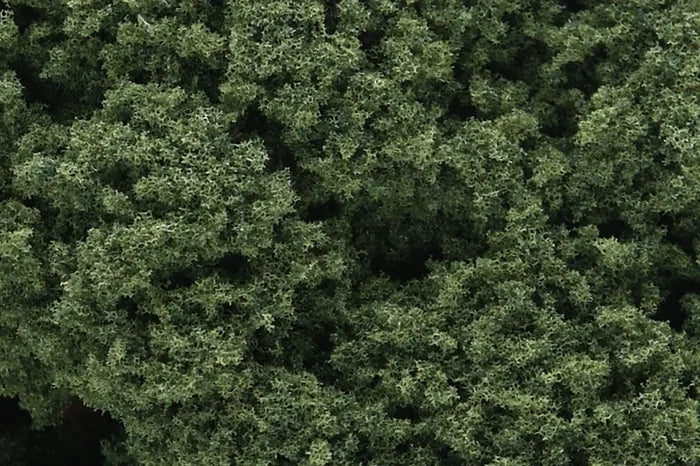 Medium Green Foliage Clusters