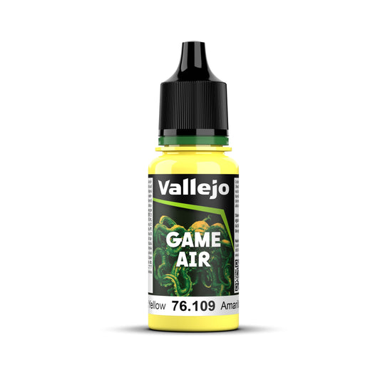 *New* Vallejo Game Air - 8 Toxic Yellow 18 ml