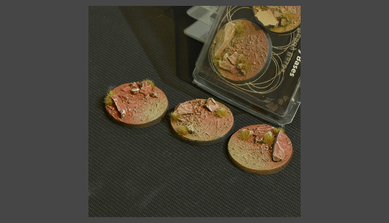 Badlands Bases Round 50mm (x3)