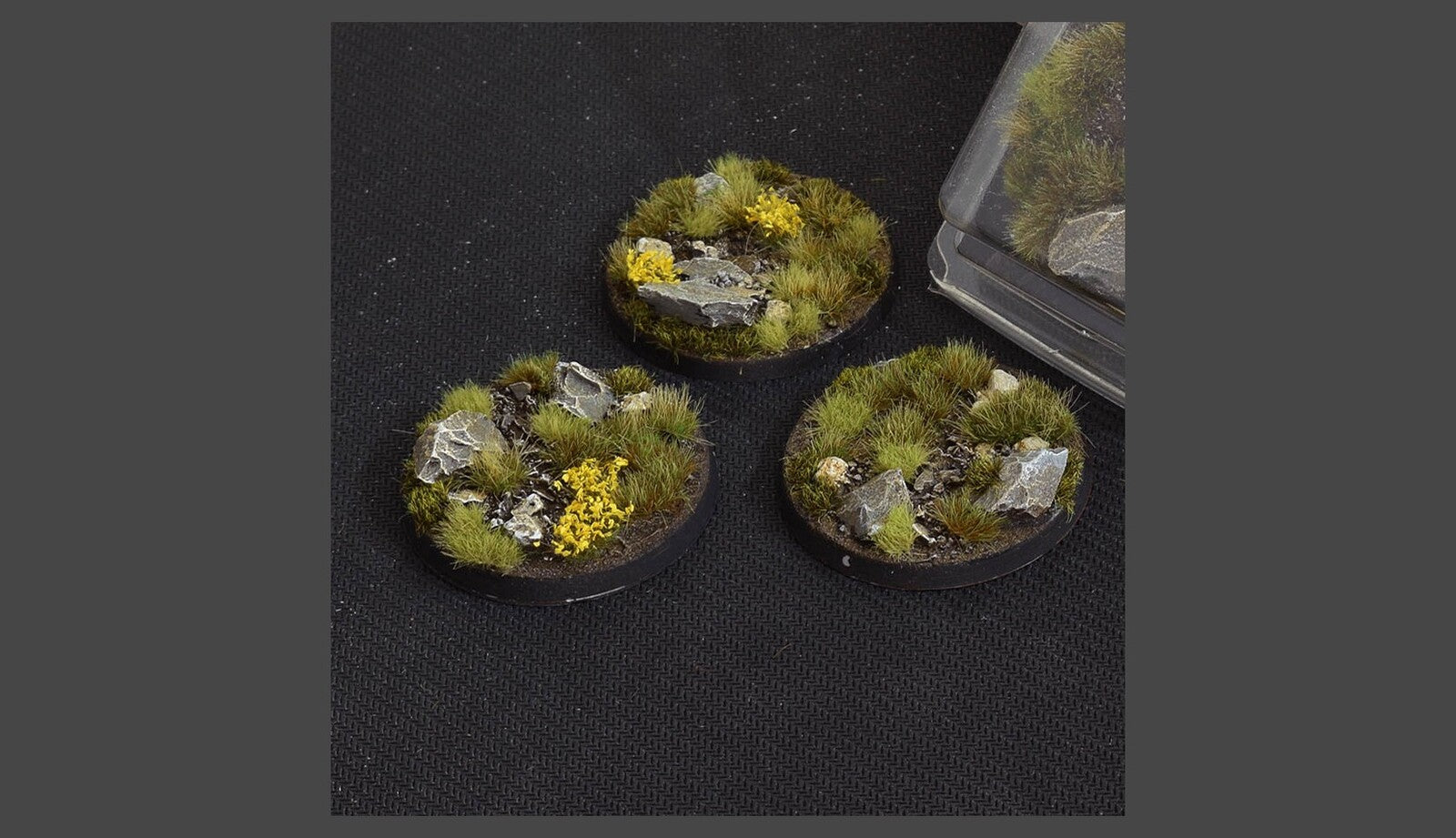 Highland Bases Round 50mm (x3)